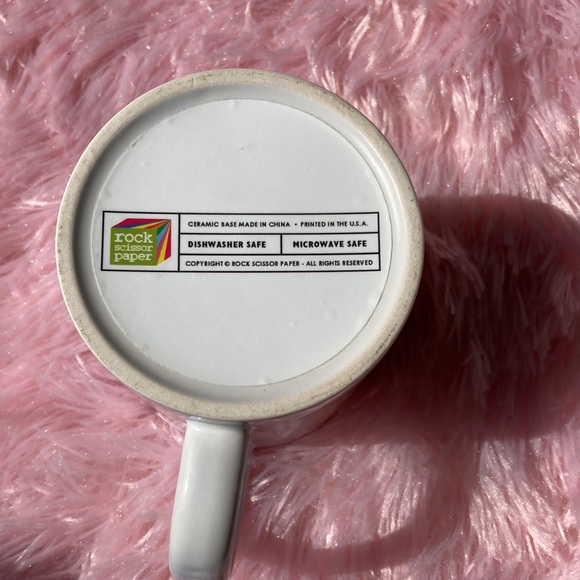 Love is Love rainbow heart mug - Picture 3 of 5